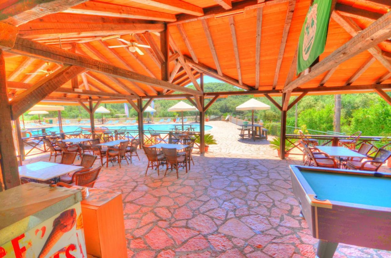 Mermaid Pool And Bar Aparthotel