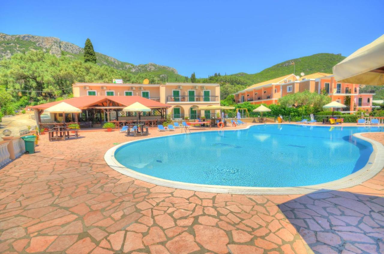 Ξενοδοχείο με διαμερίσματα Mermaid Pool And Bar