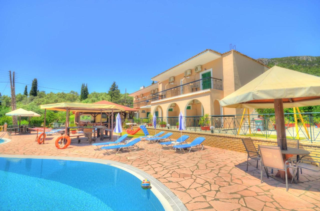 Ξενοδοχείο με διαμερίσματα Mermaid Pool And Bar 3*