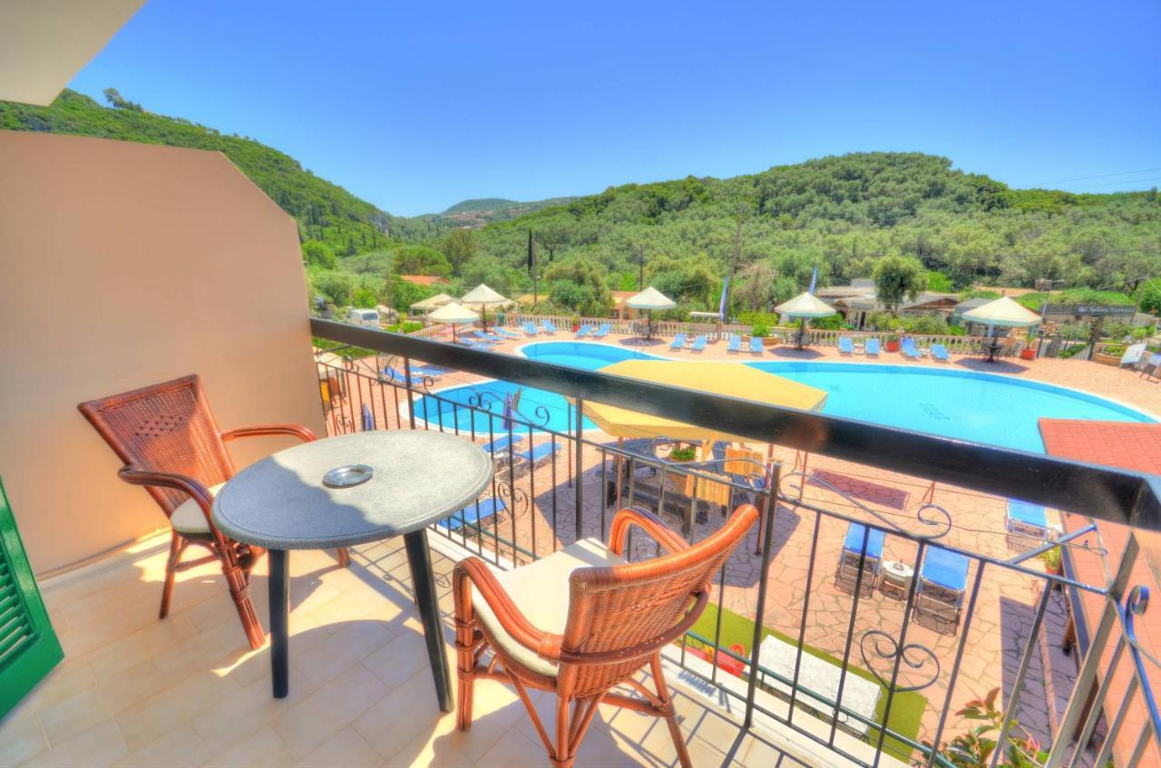 Mermaid Pool And Bar 3* Παλαιοκαστρίτσα